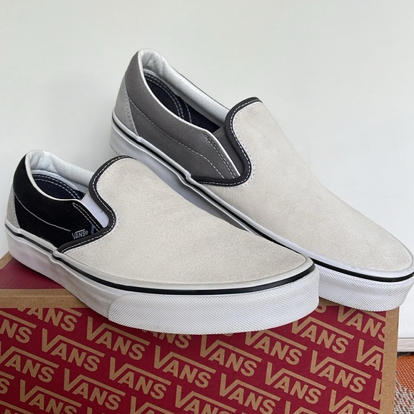 Vans WMNS Classic Slip-On (Mix & Match) Black/True
VN0A4U382PD
Sneakers - Picture 4 of 16
